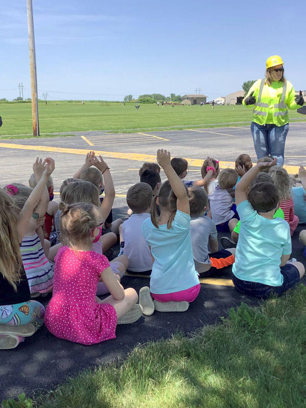 phoenix-corporation-kids-education-event